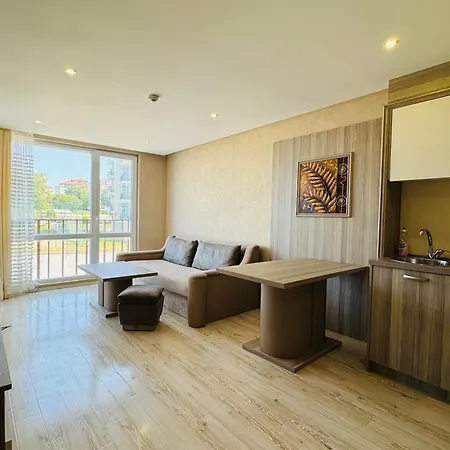 Paradiso B 306 Sea View Apartment