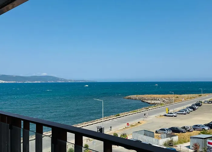 Paradiso B 306 Sea View *