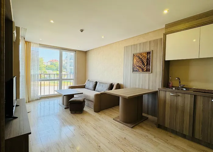 Paradiso B 306 Sea View Апартамент