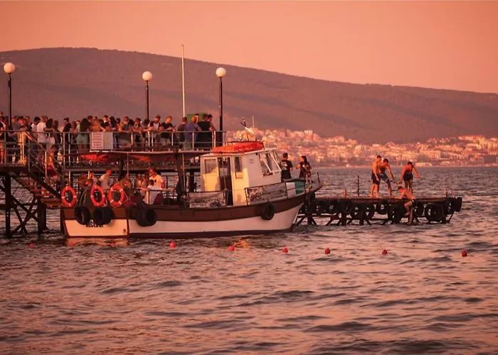 Paradiso B 306 Sea View Апартамент *